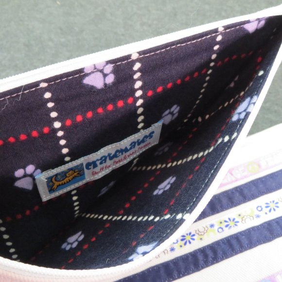 Set of 2 Peace Love Paws Makeup Bag Travel Tote Storage Pouch Clutch NEW - Picture 4 of 6